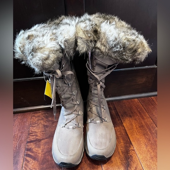 EDDIE BAUER SOLSTICE 2.0 WATERPROOF WEATHERPROOF SNOW HIKING BOOTS Size 9 NWT - Picture 2 of 8